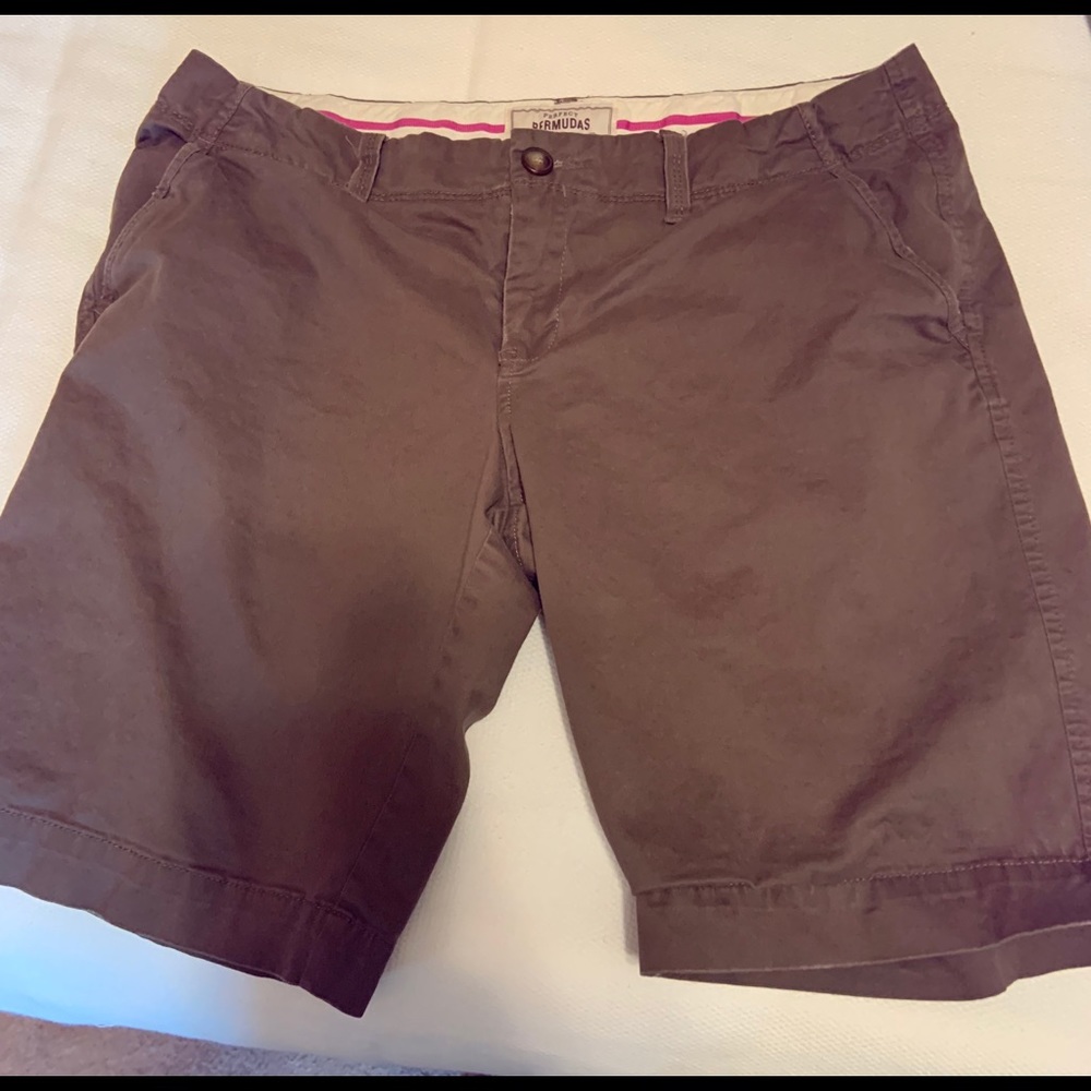 Old Navy Bermuda shorts